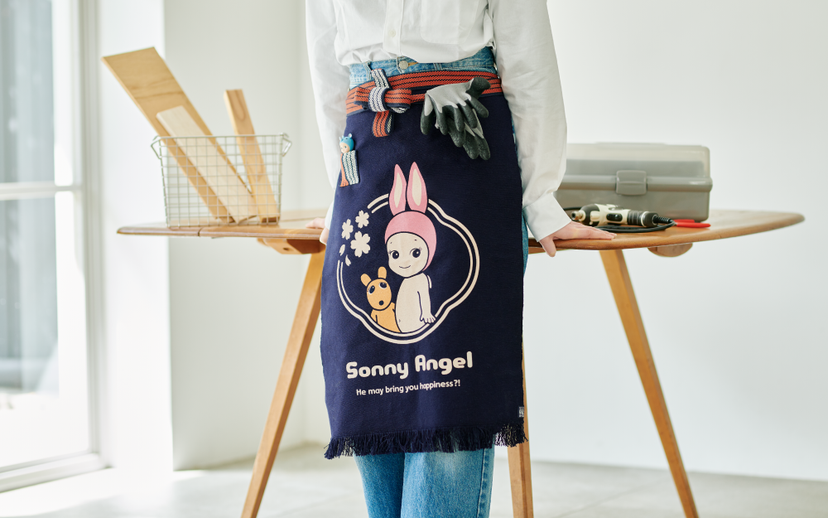 x Anything Maekake Apron - Product Listing T0